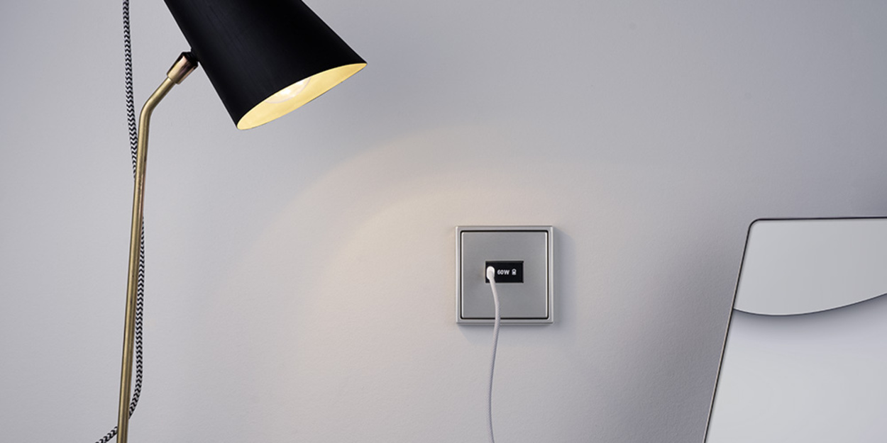 Ladegerät USB PD 60 bei Elektro Hofmann in Arnschwang